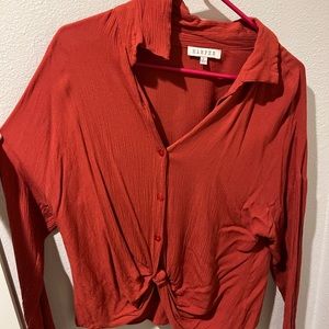 Long sleeve tie shirt